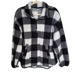 Old Navy Women's Sz L Black White Buffalo Plaid Sherpa Fleece Pullover Sweater